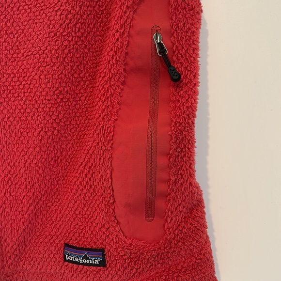Patagonia Red Zip-up Vest - Picture 3 of 7